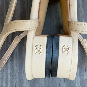 CHANEL Cream Sandals with Iconic Emblem SZ 38